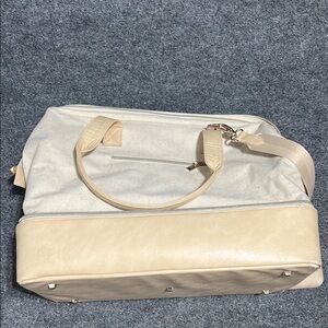 Beis full-size weekender